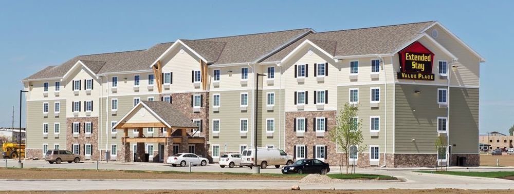 Suburban Studios Watford City Екстер'єр фото