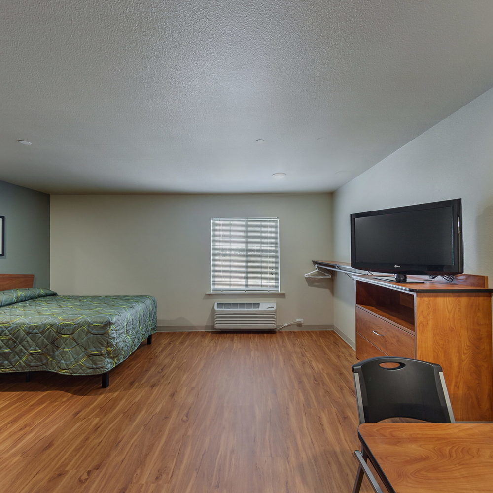 Suburban Studios Watford City Екстер'єр фото